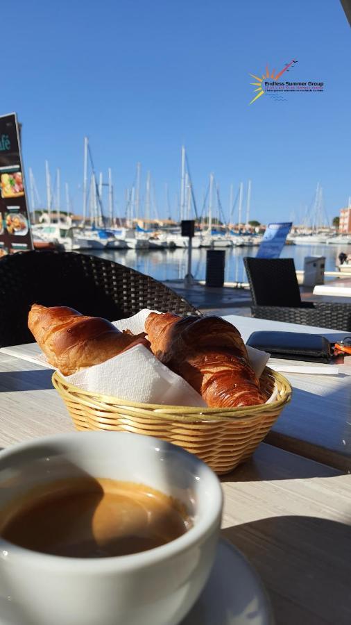 Studio 16 Le Cap D'Agde Avec Parking Prive Proche Du Centre Exteriör bild